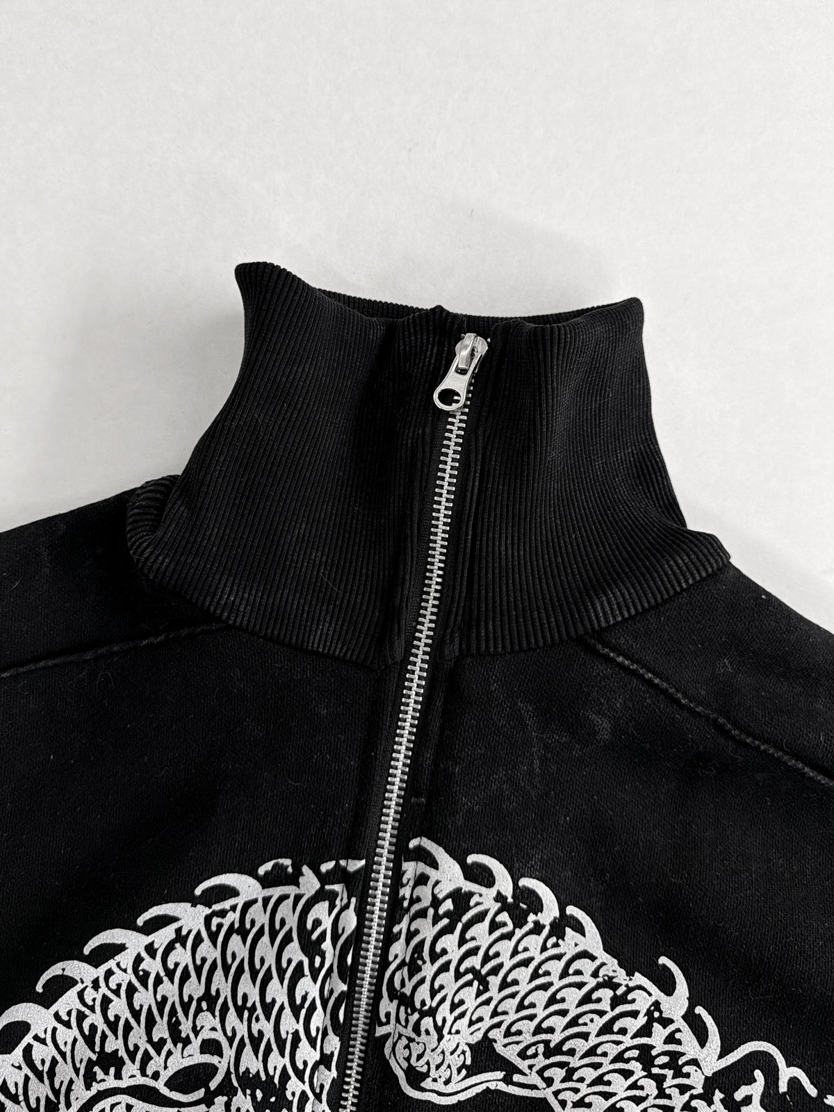 DRAGON ZIP HOODIE